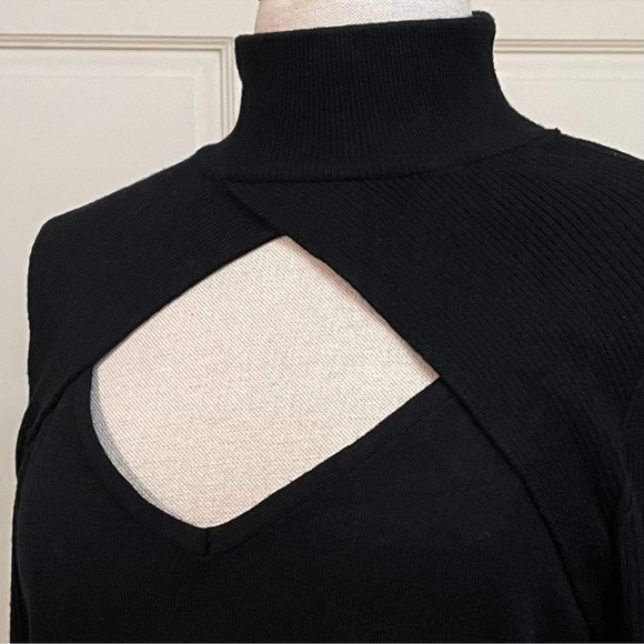 Tribal ~ Keyhole Front Mock Neck Sweater - Picture 11 of 11